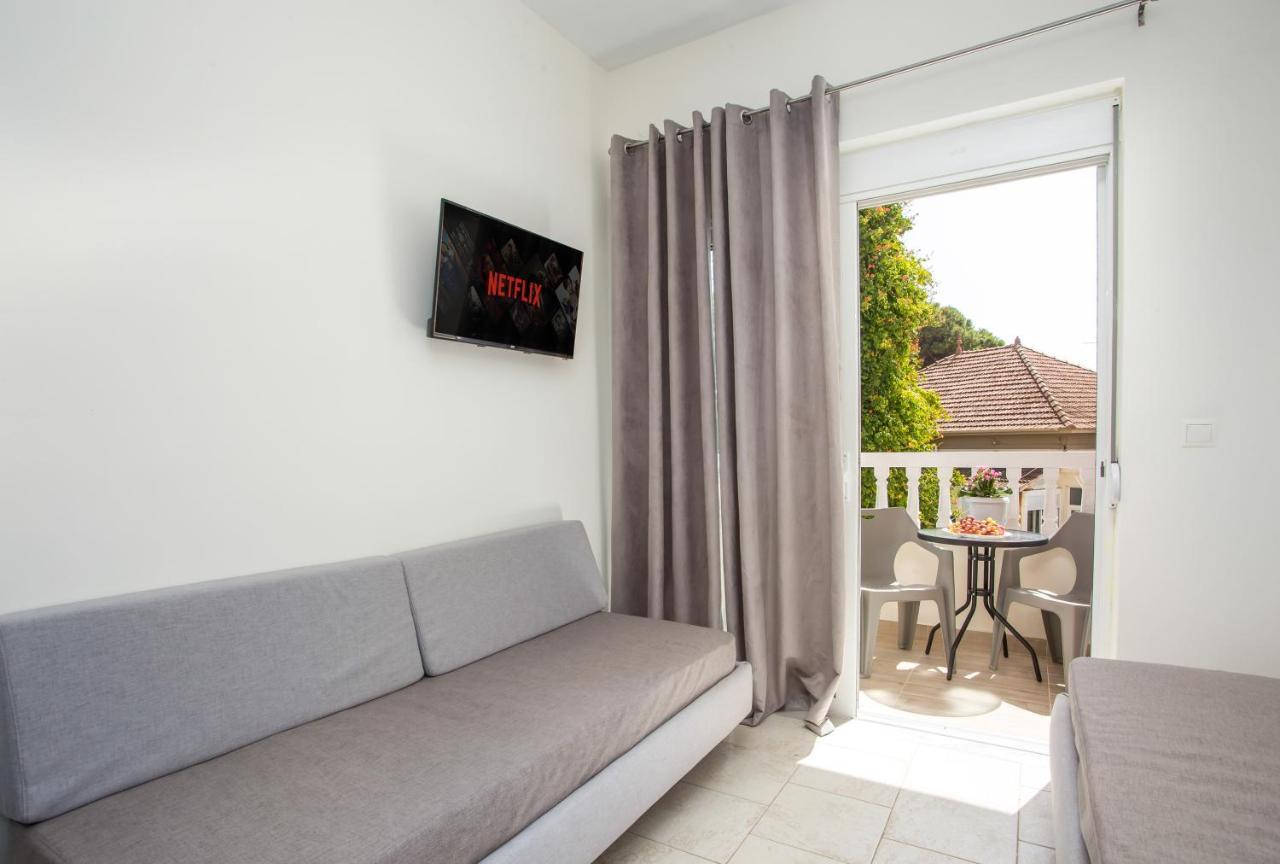 Economisa Apartments Jaliszósz Kültér fotó