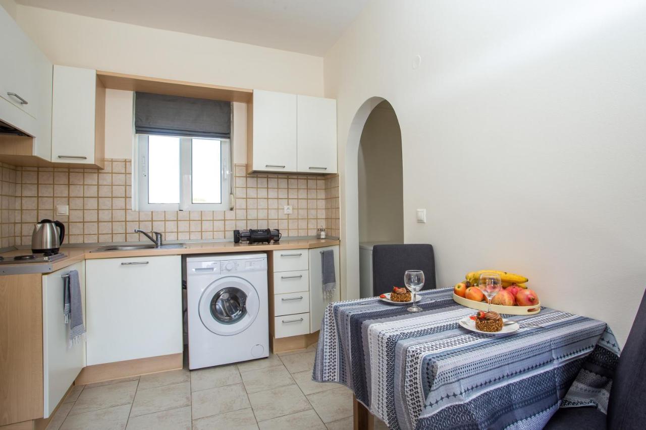 Economisa Apartments Jaliszósz Kültér fotó