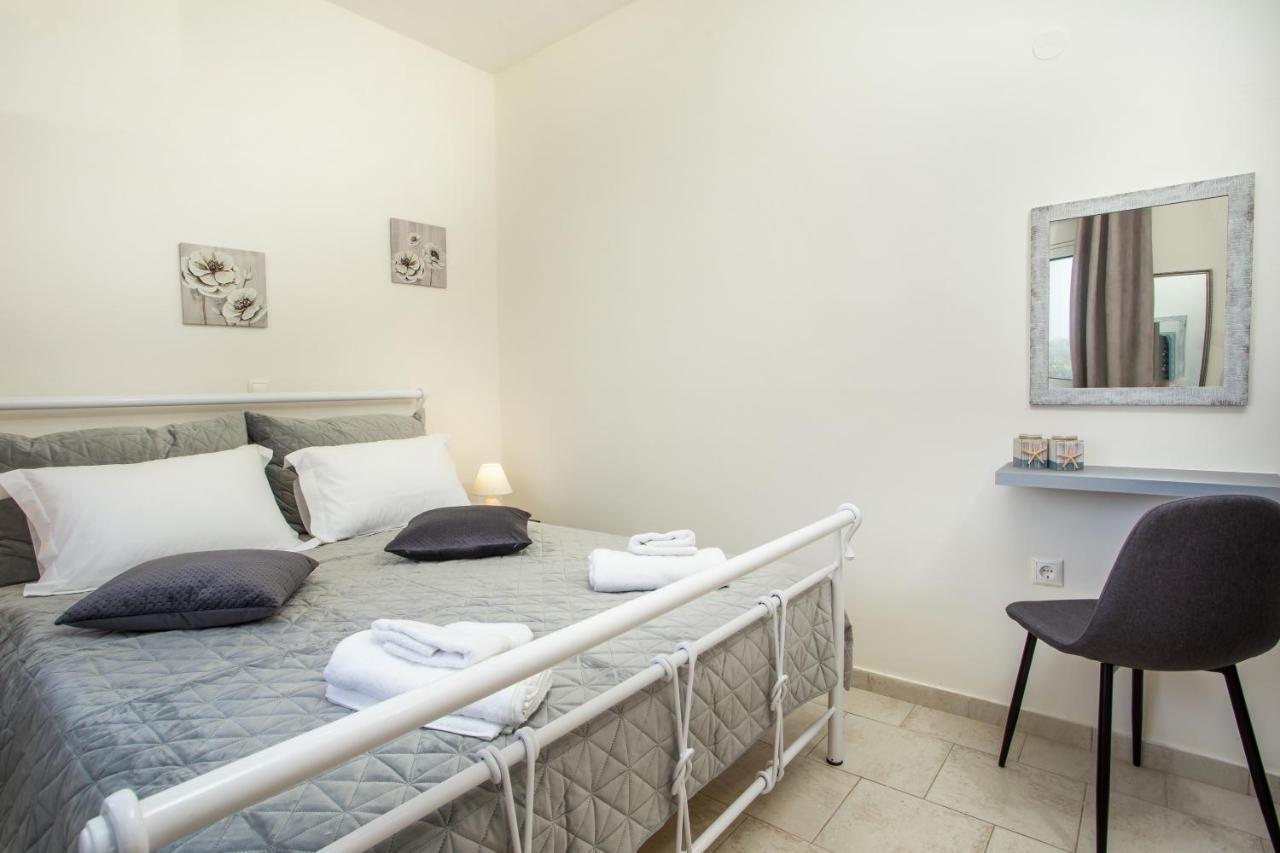 Economisa Apartments Jaliszósz Kültér fotó