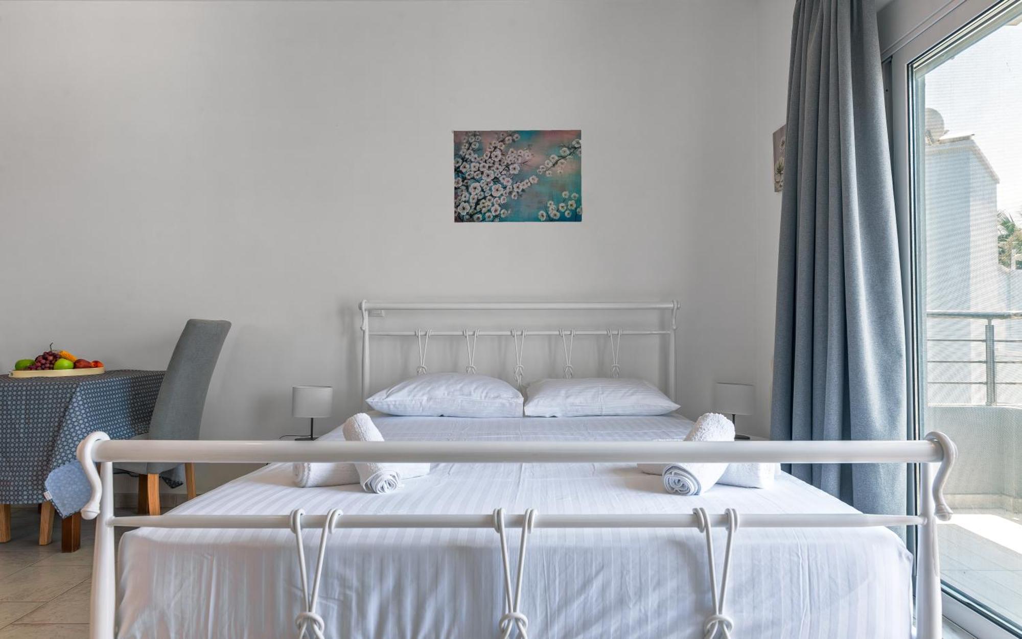 Economisa Apartments Jaliszósz Kültér fotó